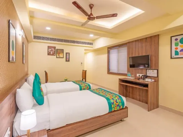 Photo 5 of 10 at Treebo Golden Stay Electronic City