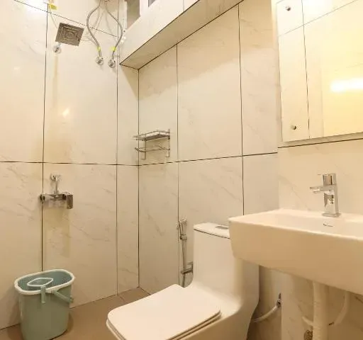 Photo 2 of 10 at Olivette Suites