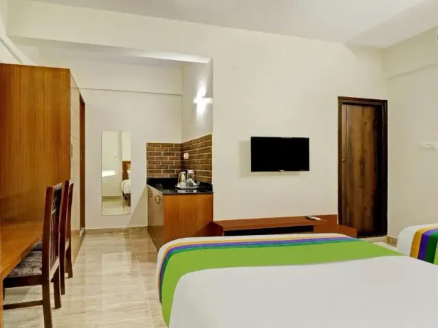 Photo 5 of 10 at Treebo Celebrity Hotels And Suites