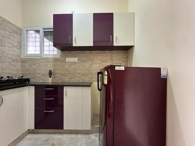 Photo 4 of 10 at Cozy Room 1Bhk with Lift 602