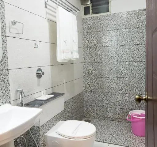 Photo 7 of 10 at The Porch Inn Hotel & Service Apartments Near Nimhans Hospital