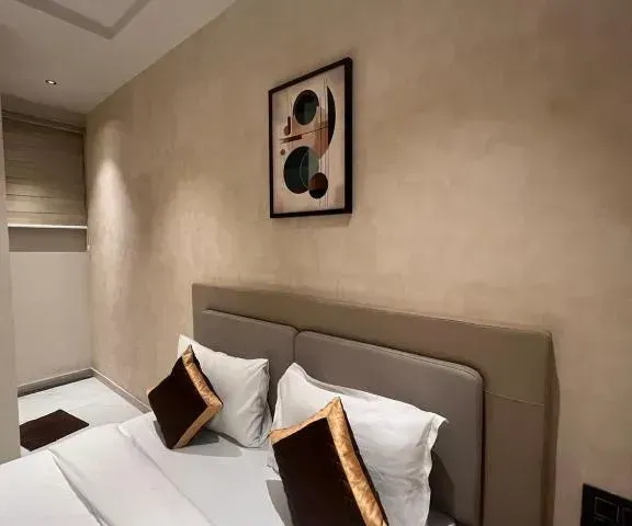 Photo 5 of 10 at Hotel Liora Suites