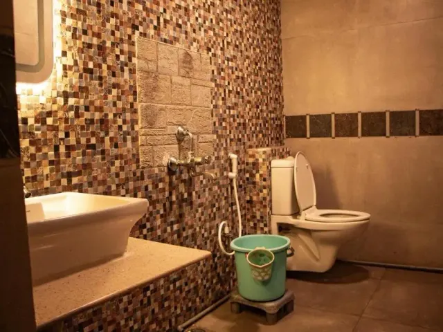 Photo 4 of 10 at Aira Suites