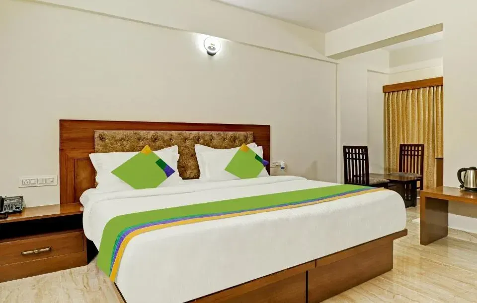 Photo 1 of 10 at Treebo Celebrity Hotels And Suites