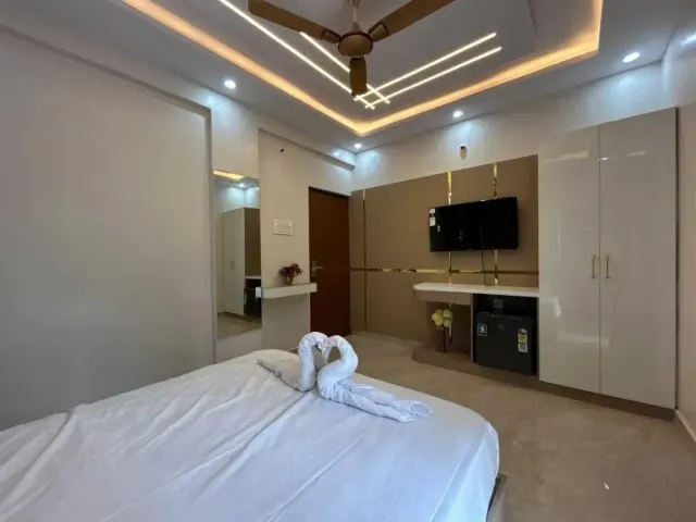 Photo 2 of 10 at IAN Hotels