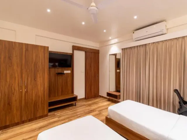 Photo 8 of 10 at Triton Suites By Bestinn Leisure Domlur Bangalore