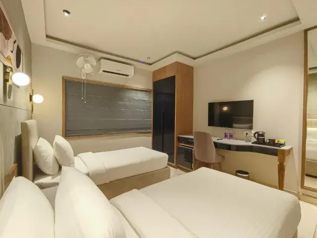 Photo 6 of 10 at Zipp Hotel Le Opera