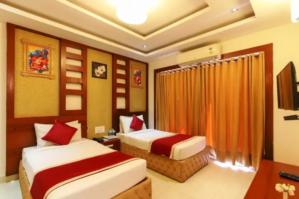 Photo 1 of 10 at Icon Suites by Bhagini