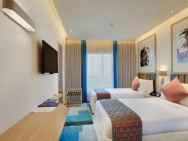 Photo 3 of 10 at Holiday Inn Bengaluru Racecourse by IHG