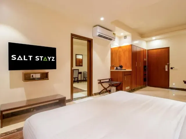 Photo 6 of 10 at Saltstayz Premier- Bengaluru Hebbal Airport Road