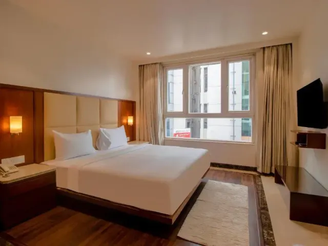 Photo 2 of 10 at Saltstayz Premier- Bengaluru Hebbal Airport Road