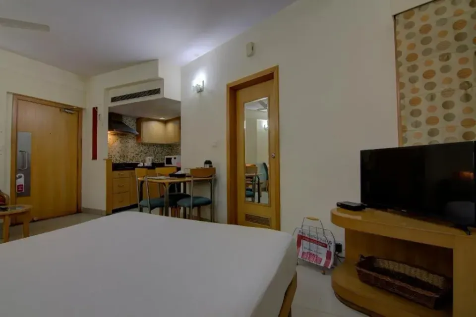 Photo 1 of 10 at Tristar Serviced Apartments