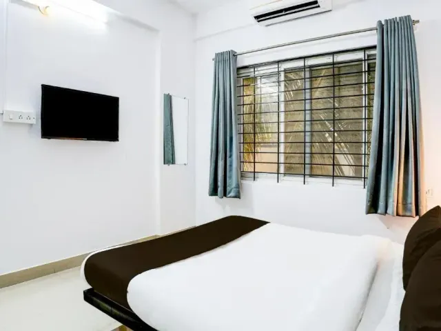 Photo 3 of 10 at Hotel O Whitefield