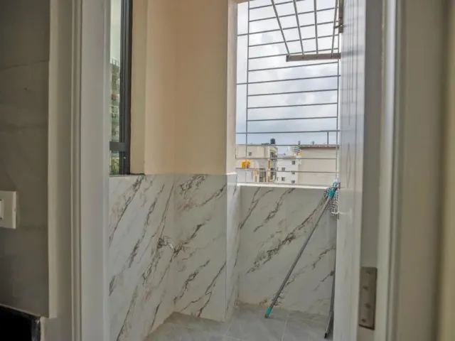Photo 9 of 10 at 1BHK Near Royal Meenakshi Mall 403