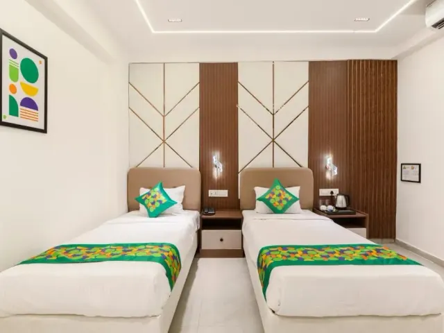 Photo 3 of 10 at Treebo Premium Tranquil Inn Marathahalli