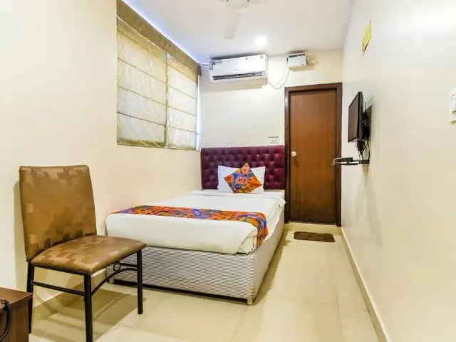 Photo 9 of 10 at FabHotel VJR HSR