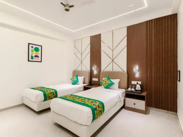 Photo 2 of 10 at Treebo Premium Tranquil Inn Marathahalli