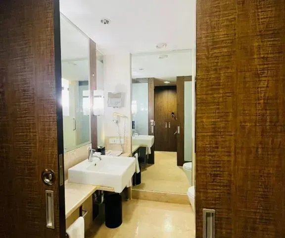 Photo 8 of 10 at Four Points by Sheraton Bengaluru Whitefield