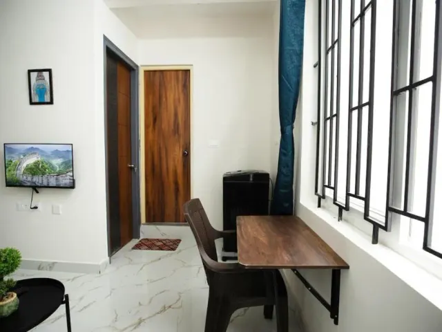 Photo 9 of 10 at 1BHK 2km From Hosa Road Metro with lift 202