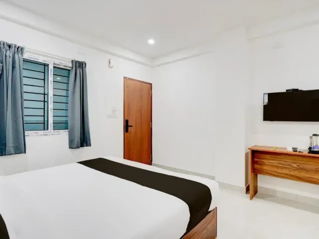 Photo 4 of 10 at Collection O Brookefield Central Formerly Bangalore Inn