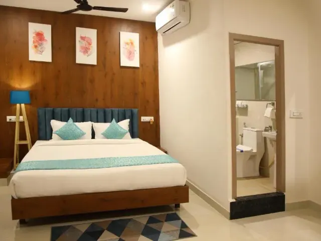 Photo 5 of 10 at Zing Rooms by GuestHouse Suites