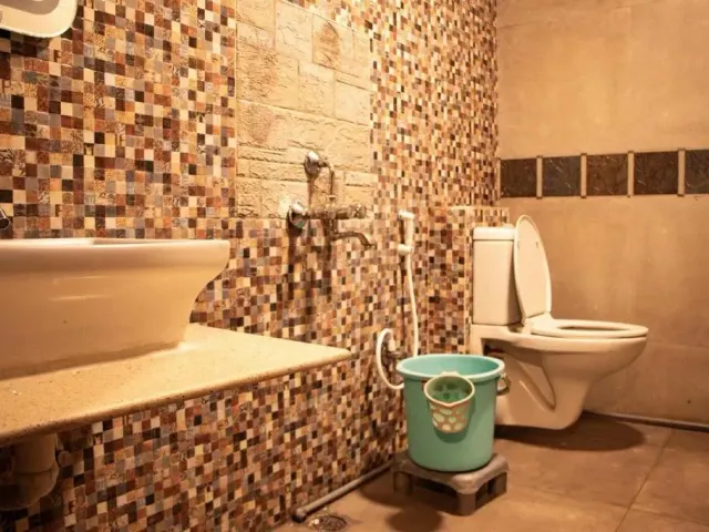 Photo 2 of 10 at Aira Suites