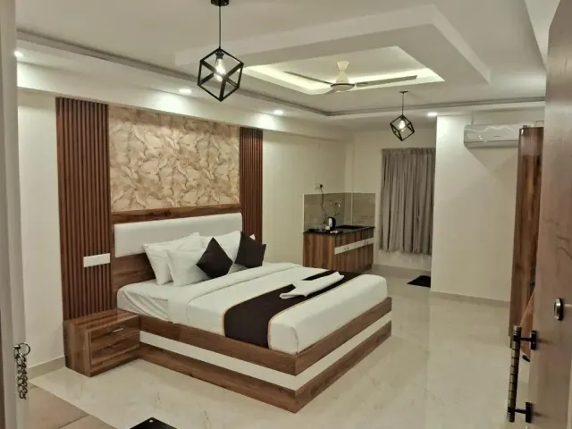 Photo 4 of 10 at Hotel orchid inn
