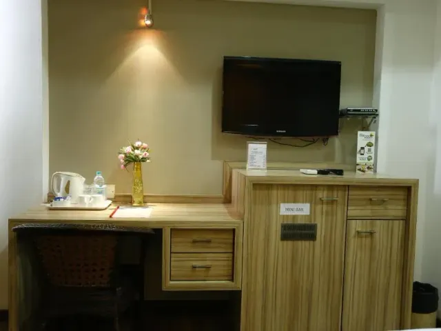 Photo 8 of 10 at Hotel City Centre Residency