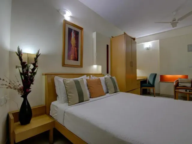 Photo 2 of 10 at Tristar Serviced Apartments