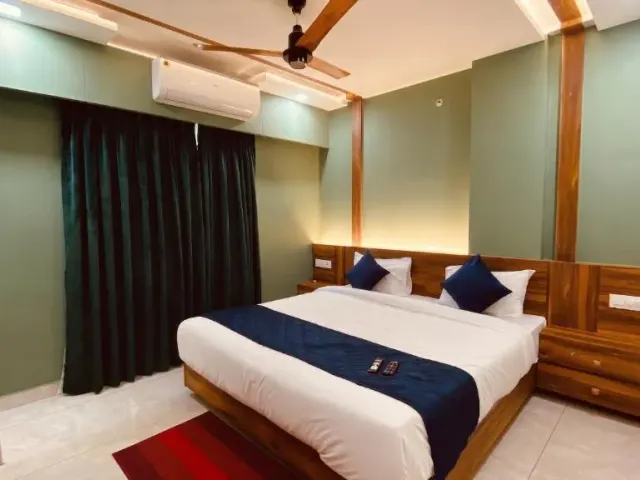 Photo 5 of 8 at FabHotel Velmira