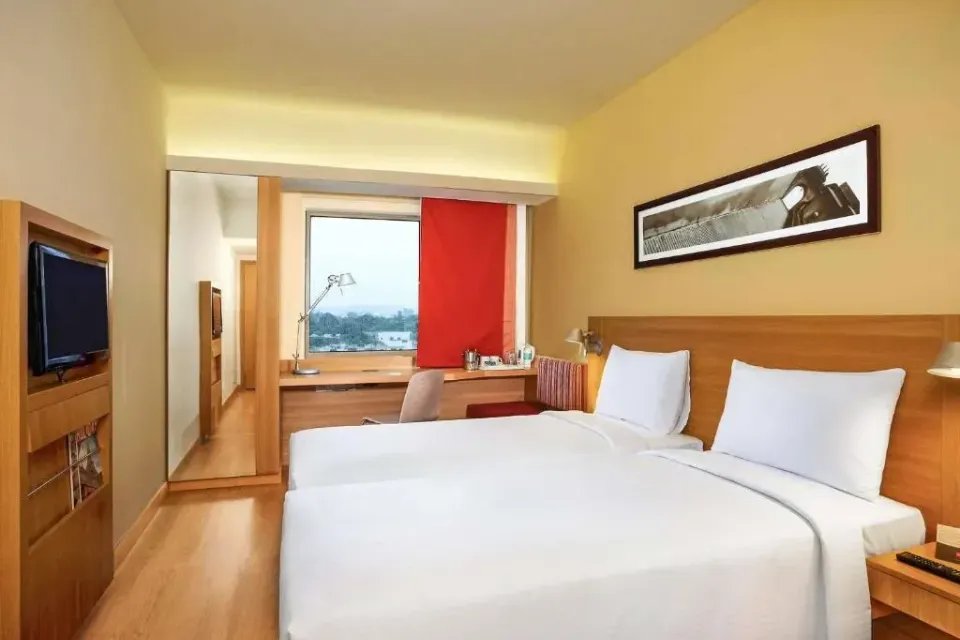 Photo 1 of 10 at ibis Bengaluru Hosur Road - An Accor Brand