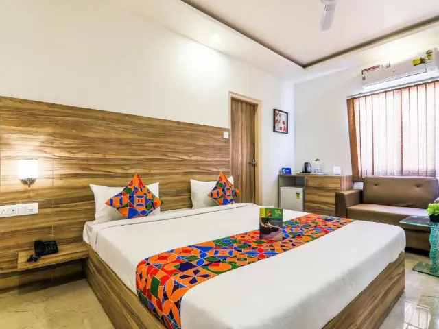 Photo 9 of 10 at FabHotel Vista Suites - Frazer Town