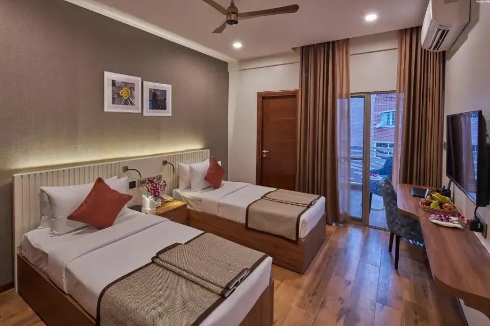 Photo 1 of 10 at Regenta Inn Grand-ORR, Mahadevapura