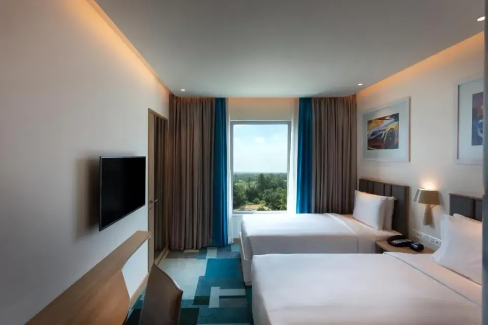 Photo 1 of 10 at Holiday Inn Express & Suites Bengaluru Old Madras Road by IHG