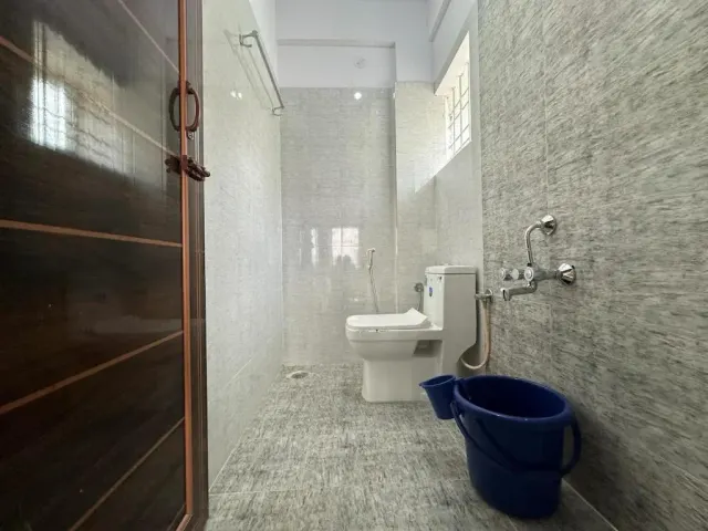 Photo 9 of 10 at Cozy Room 1Bhk with Lift 101