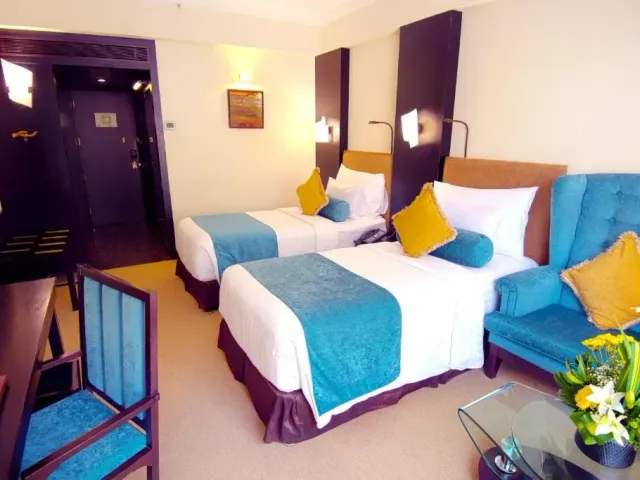 Photo 8 of 10 at Sterlings Mac Hotel