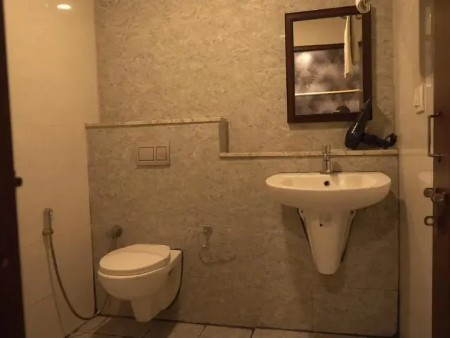 Photo 2 of 10 at Hotel UR Comforts Jayanagar
