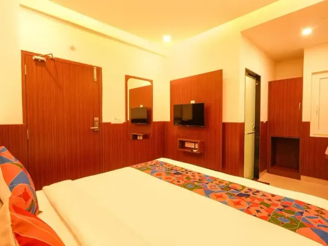Photo 3 of 10 at FabHotel Golden Stay AGB Layout