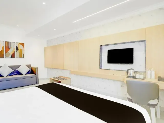 Photo 6 of 10 at Townhouse Oak AECS Layout Brookfield