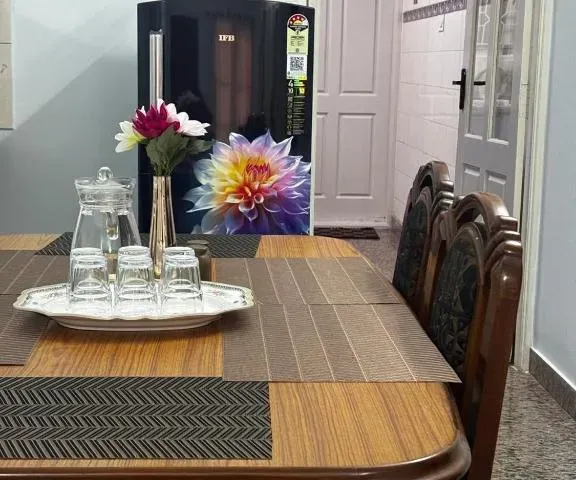 Photo 7 of 10 at Spacious 2BR Home in Prime Halasuru Near MG Road