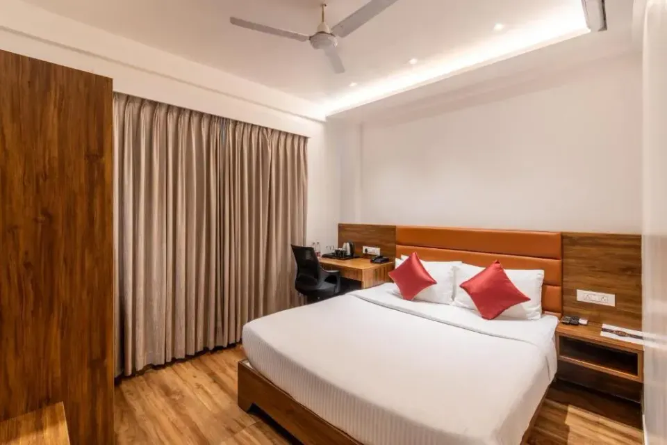Photo 1 of 10 at Triton Suites By Bestinn Leisure Domlur Bangalore