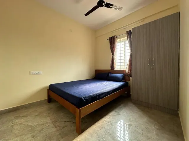 Photo 7 of 10 at Cozy Room 1Bhk with Lift 602