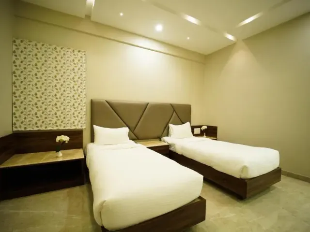 Photo 3 of 10 at Sun Shine Hotel