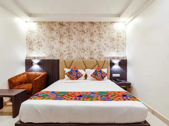Photo 2 of 10 at FabHotel Rotano Grand