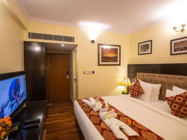 Photo 9 of 10 at Hotel Paramos Inn