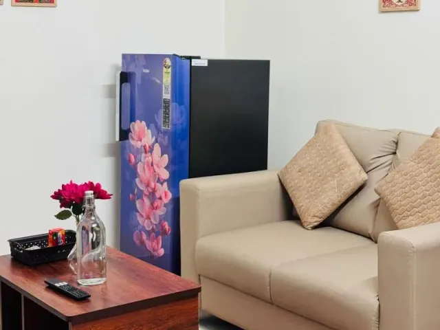 Photo 9 of 10 at Scuzi stays 1BHK Near Embassy Tech Village