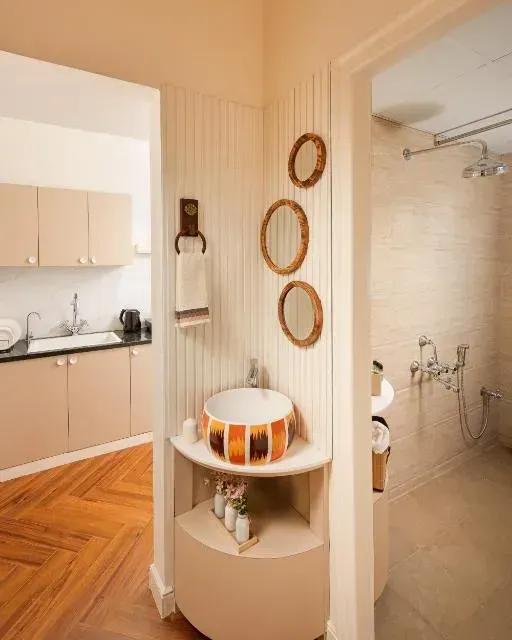 Photo 1 of 10 at Hoodo Zoe - Hebbal Bangalore Apartments