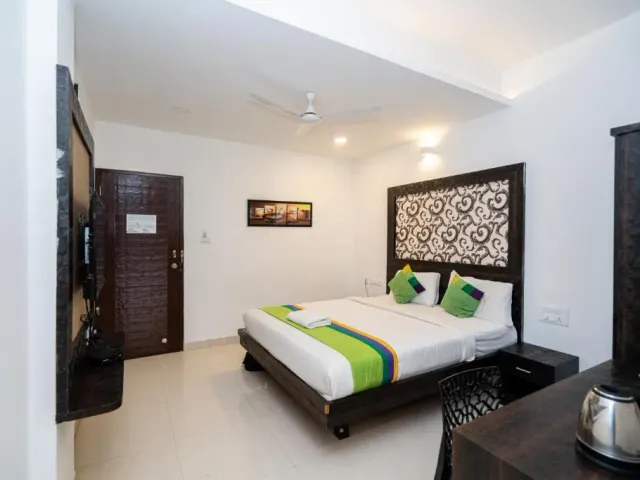 Photo 2 of 10 at Hotel Dhruv Palace Bangalore Jakkur