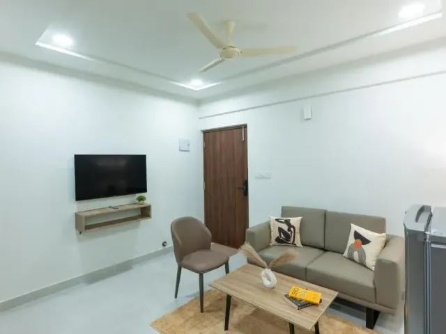 Photo 4 of 10 at Buteak Suites Koramangala Club Rd