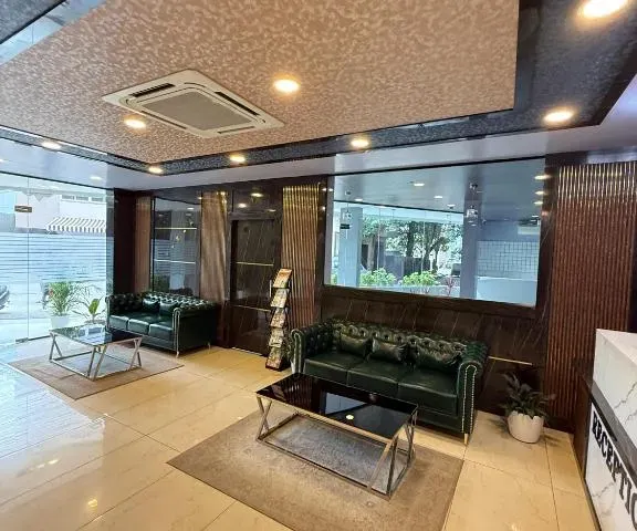 Photo 5 of 10 at FLORA SUITES